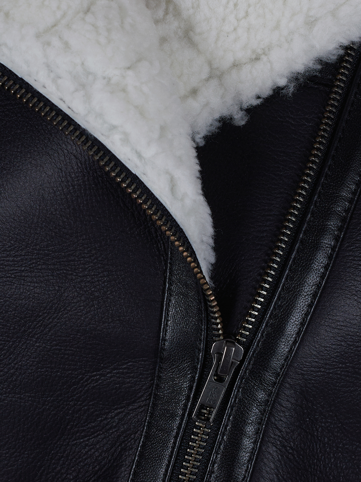 BOMBER DIN BLANA NIDA