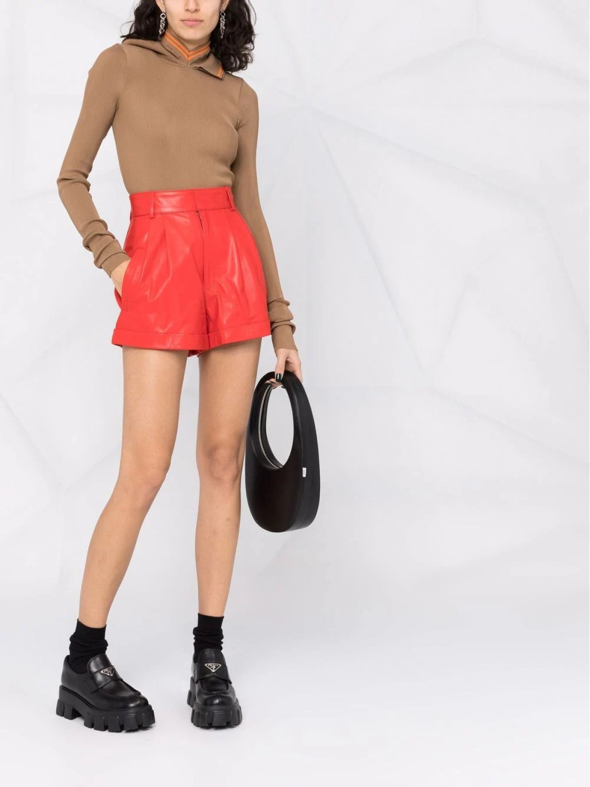 FLARED LEATHER SHORTS