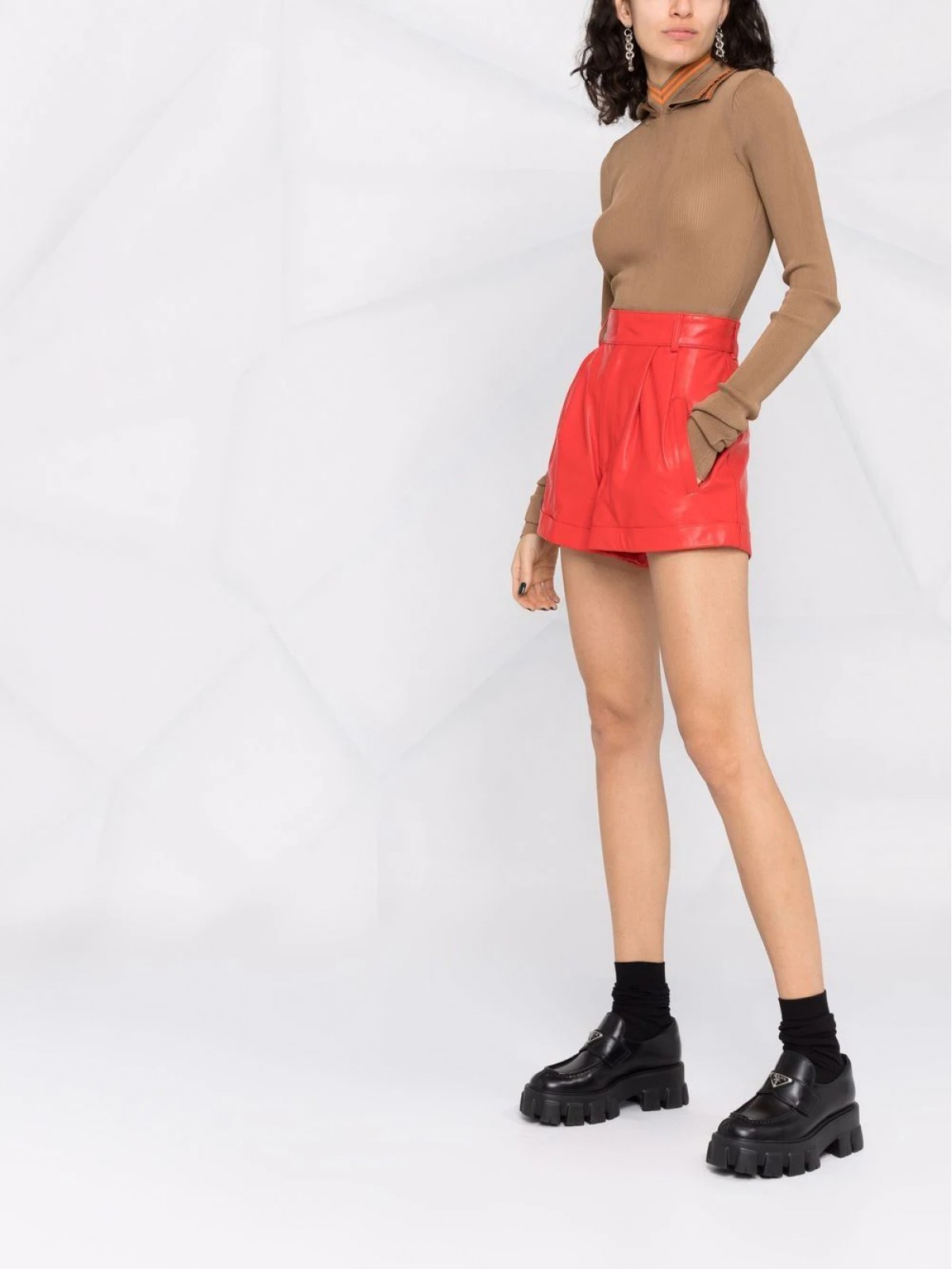 FLARED LEATHER SHORTS